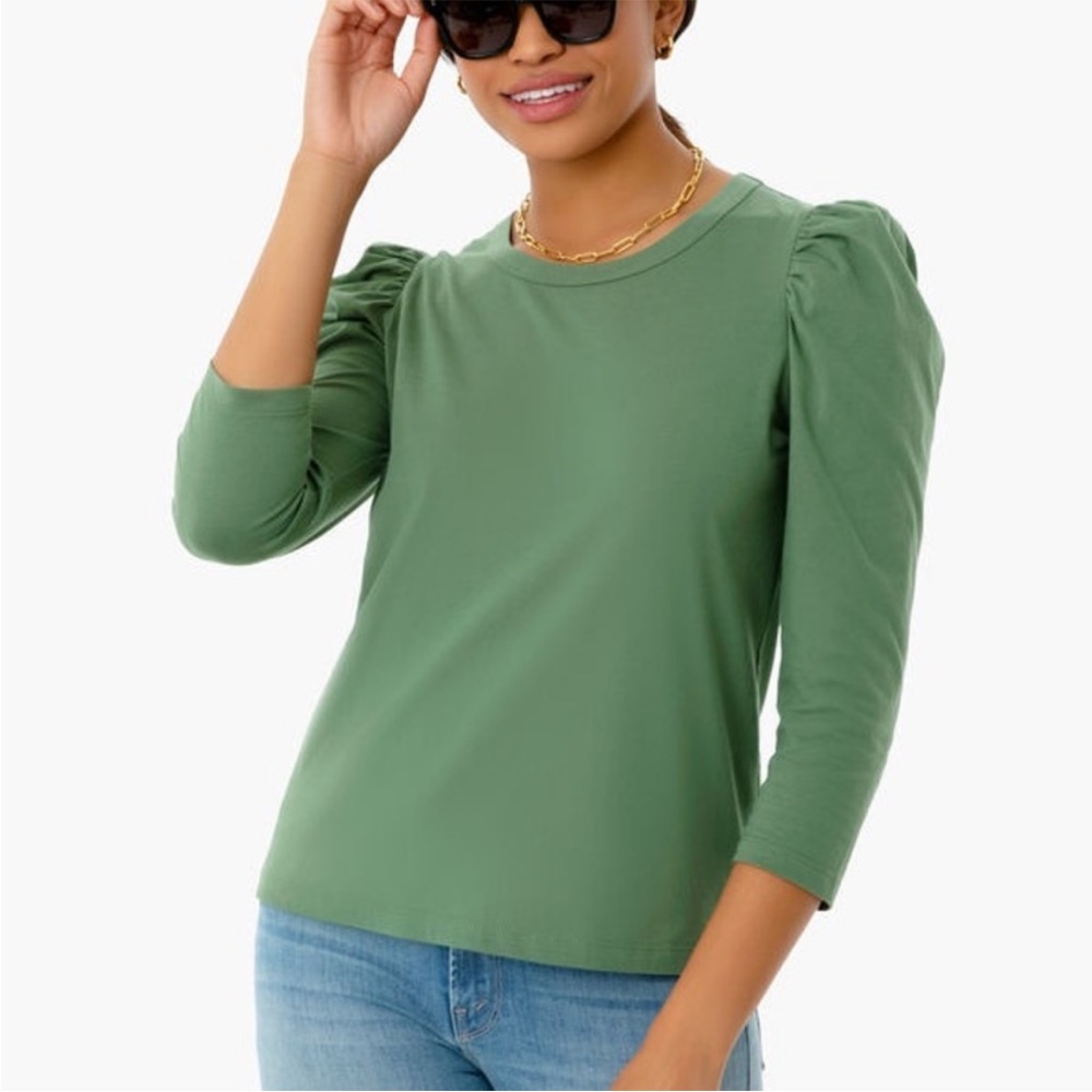 Pomander Place Puff Sleeve Top